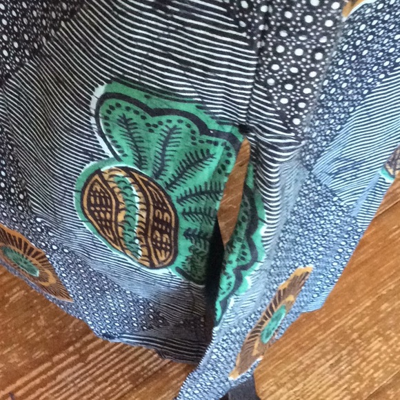 Amazing African fabric handmade maxi skirt - Picture 3 of 3